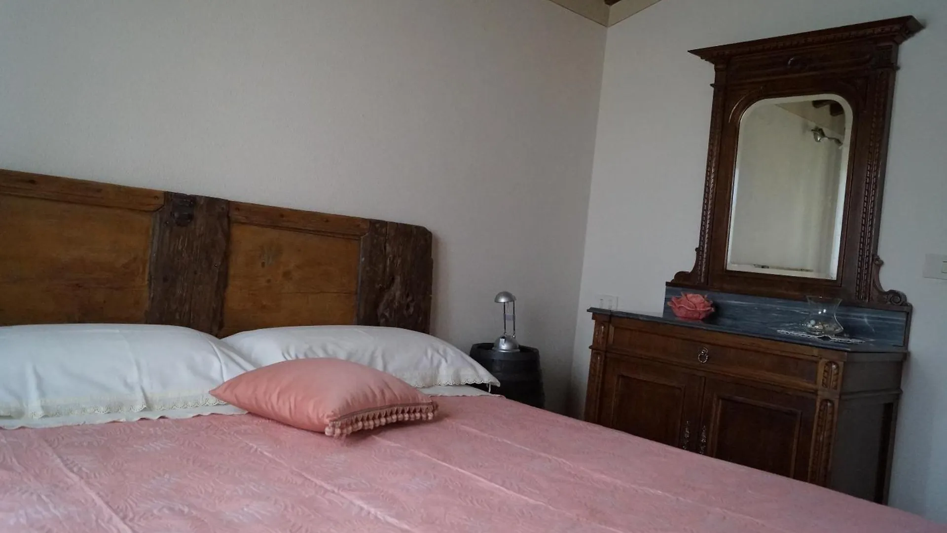 Appartamento Il Borghetto di Carra Talla Italia